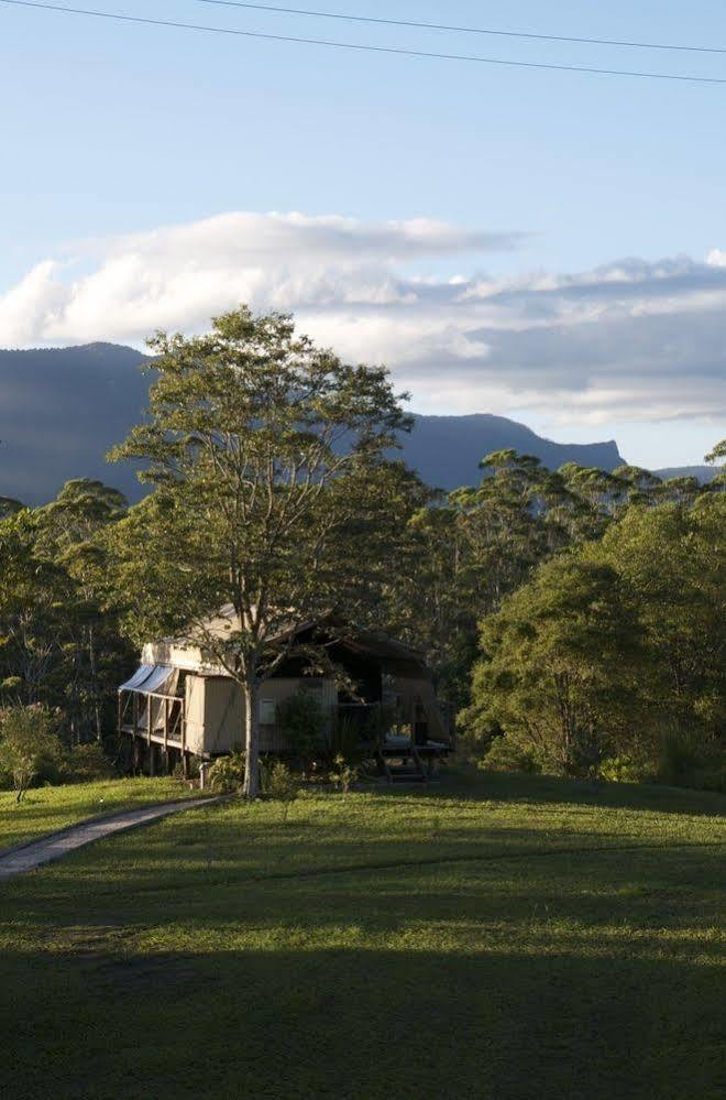 丝绸馆酒店 Mount Burrell 外观 照片